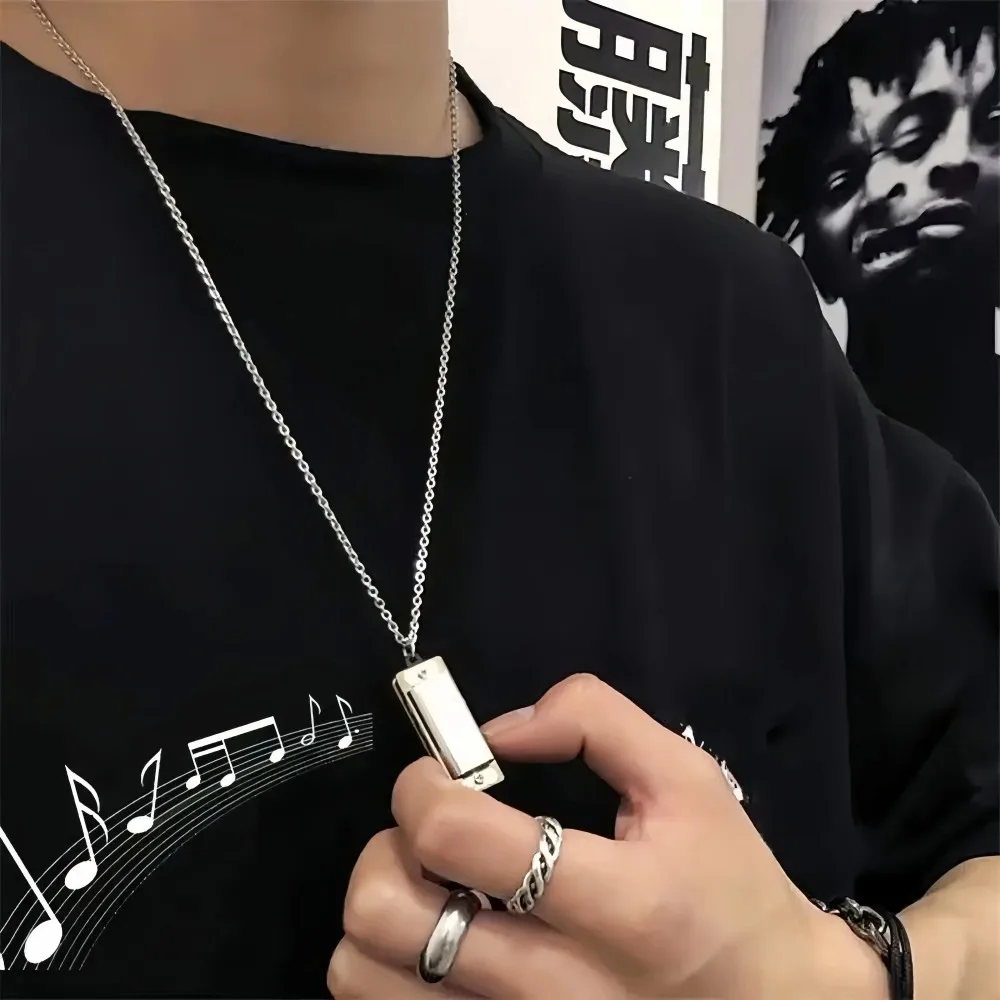 Mini Harmonica Necklace Men an - Musical Instrument You Blow Into recension och pris